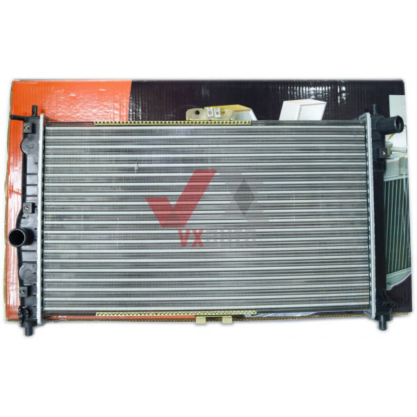 Радиатор охлаждения Daewoo Lanos 1.5 VORTEX (с кондиционером)